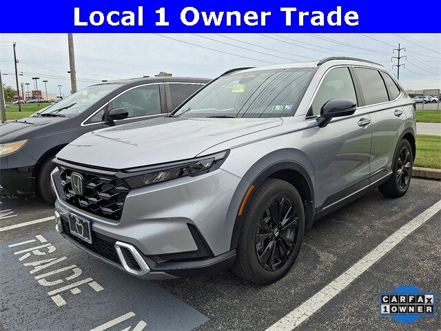 2023 Honda CR-V Hybrid Sport Touring photo 2