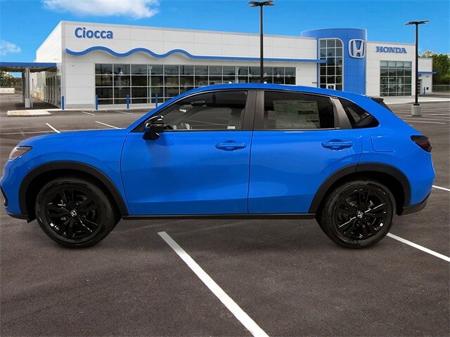2026 Honda HR-V Sport photo 2