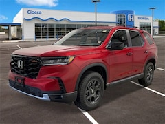 2025 Honda Pilot TrailSport SUV