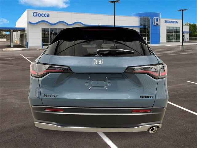 2026 Honda HR-V Sport photo 4