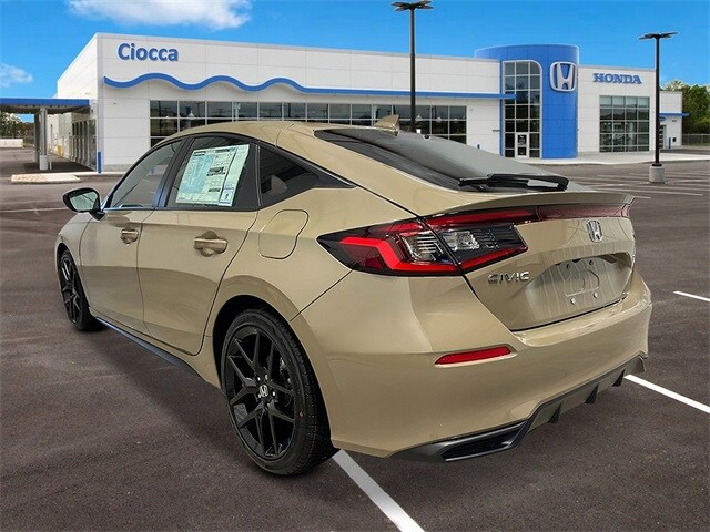 2026 Honda Civic Sport Hatchback photo 3
