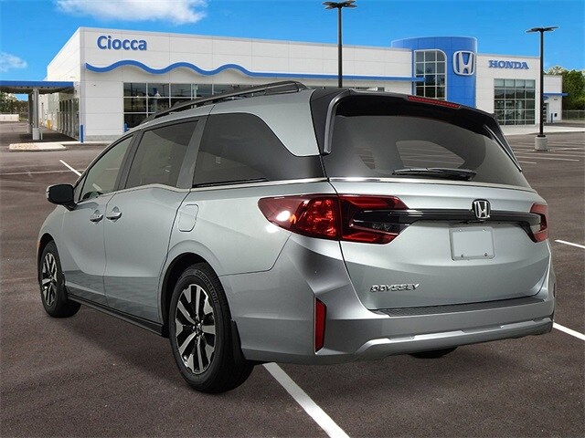 2026 Honda Odyssey EX-L photo 3