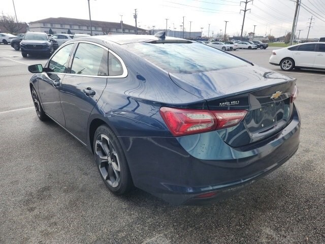 2022 Chevrolet Malibu 1LT photo 3