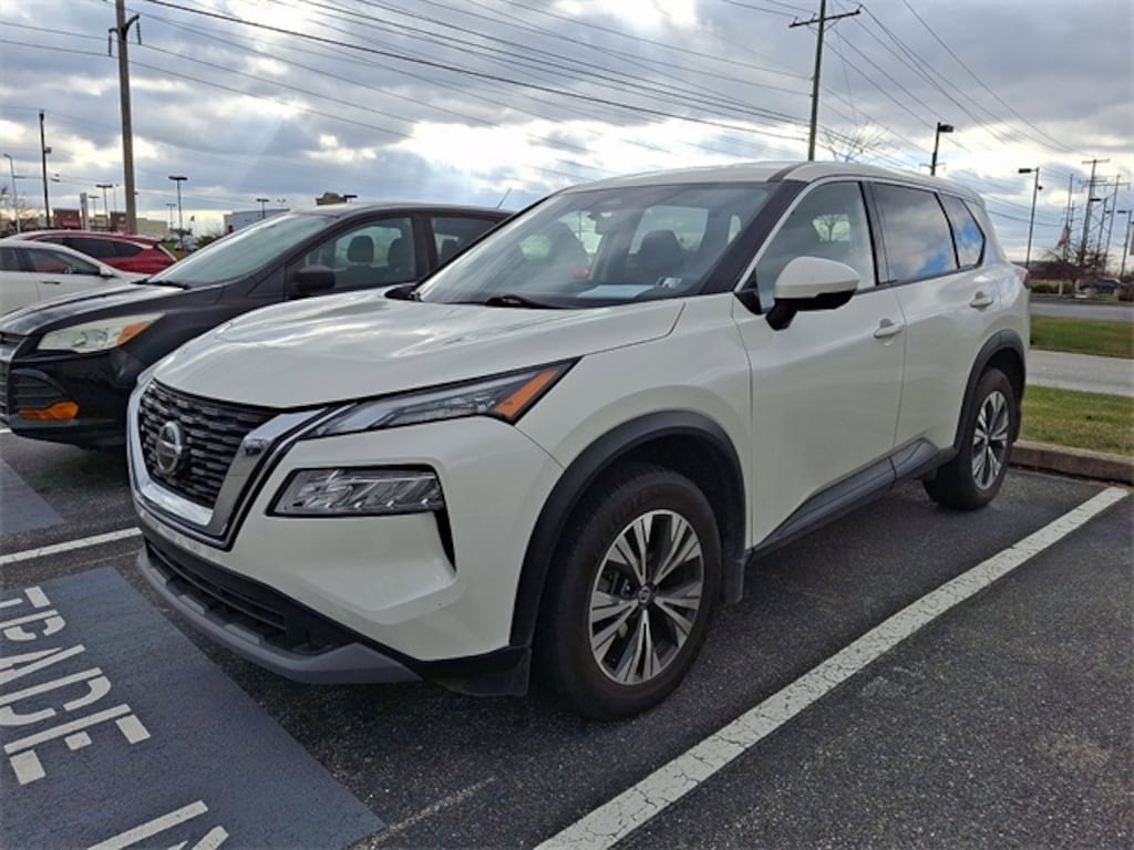 Used 2021 Nissan Rogue SV SUV