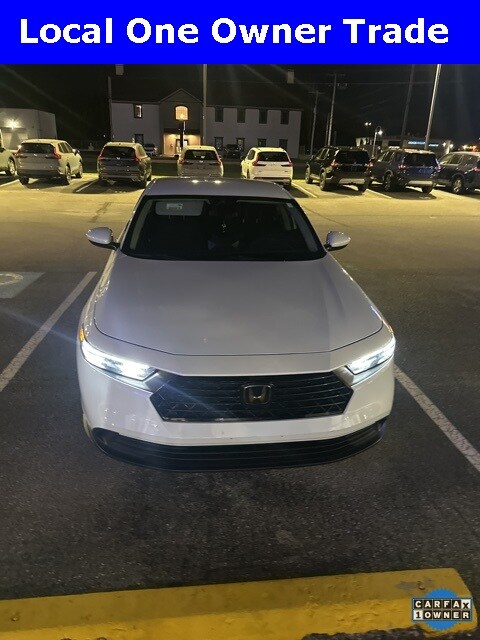 2023 Honda Accord LX photo 2