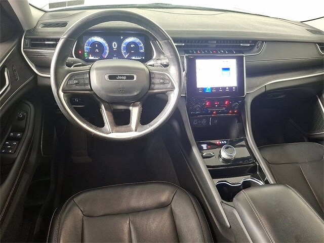 2021 Jeep Grand Cherokee Limited photo 2