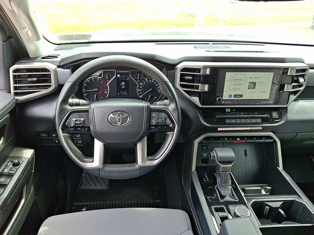 2022 Toyota Tundra SR5 - Photo 12