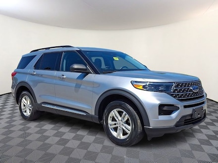 2023 Ford Explorer XLT SUV