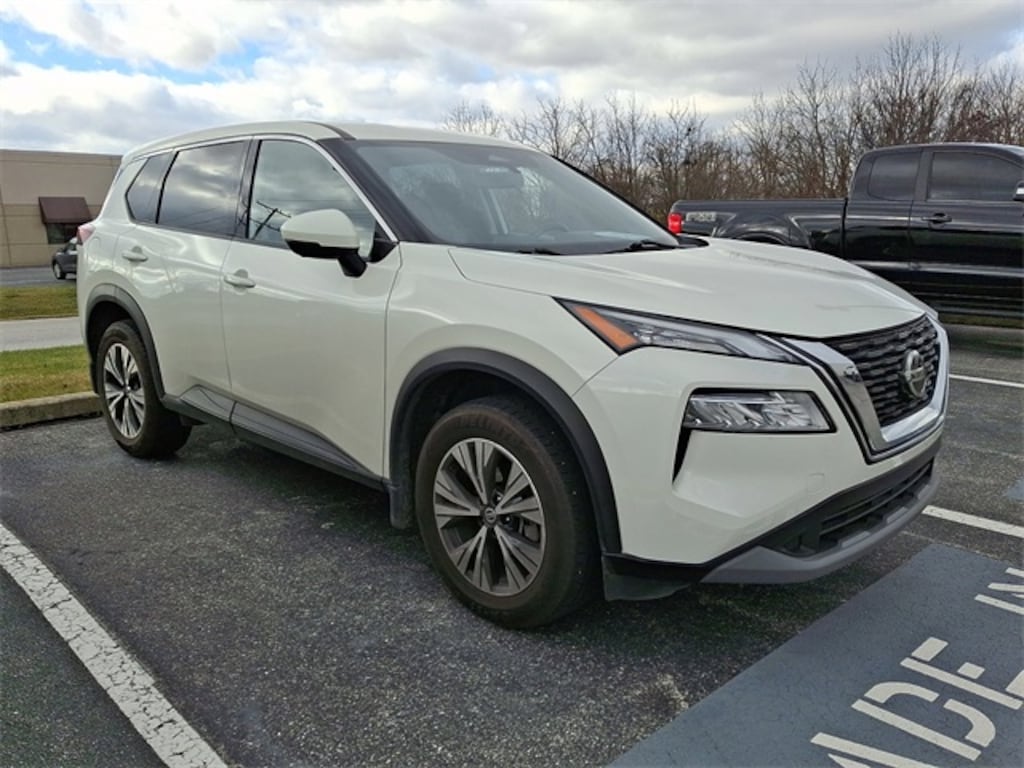 Used 2021 Nissan Rogue SV SUV