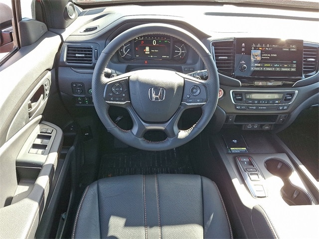 Used 2024 Honda Passport TrailSport with VIN 5FNYF8H61RB017851 for sale in Hanover, PA