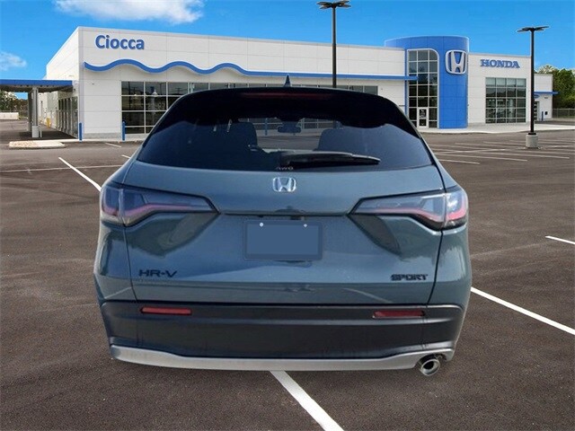 2026 Honda HR-V Sport photo 4