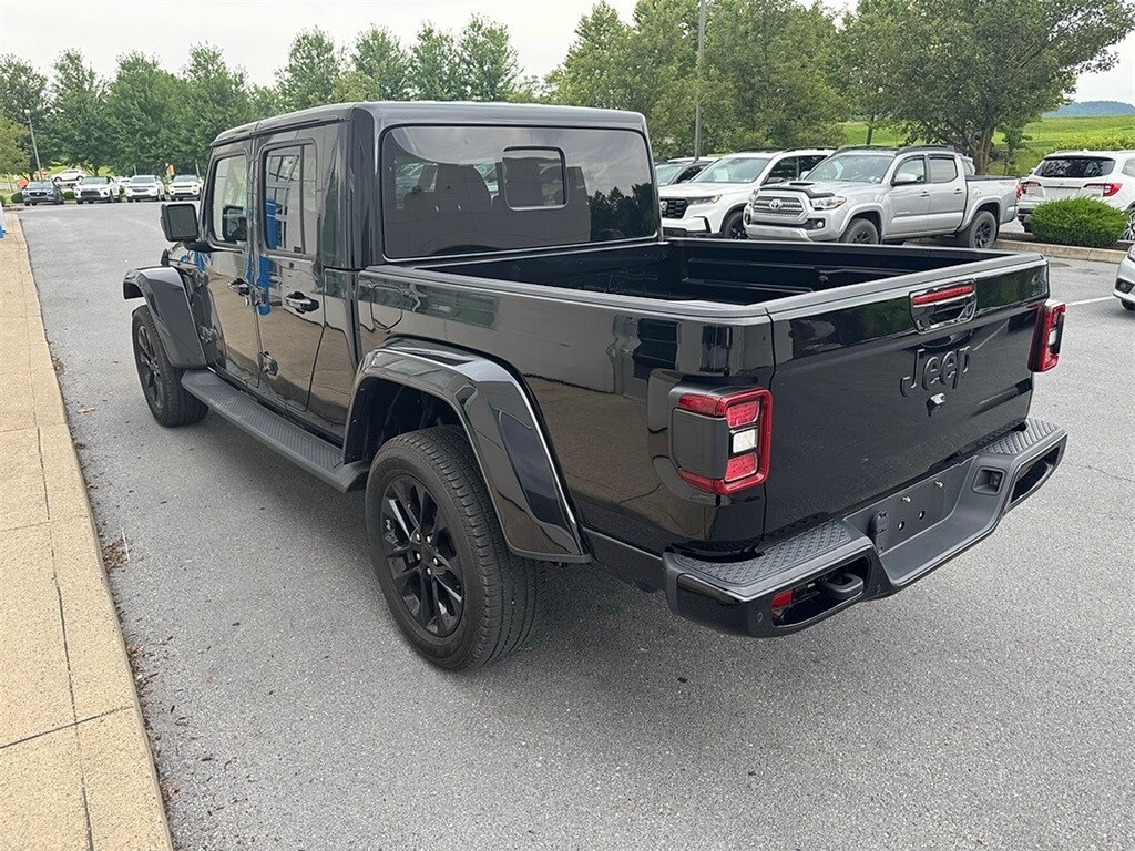 2021 Jeep Gladiator High Altitude photo 3