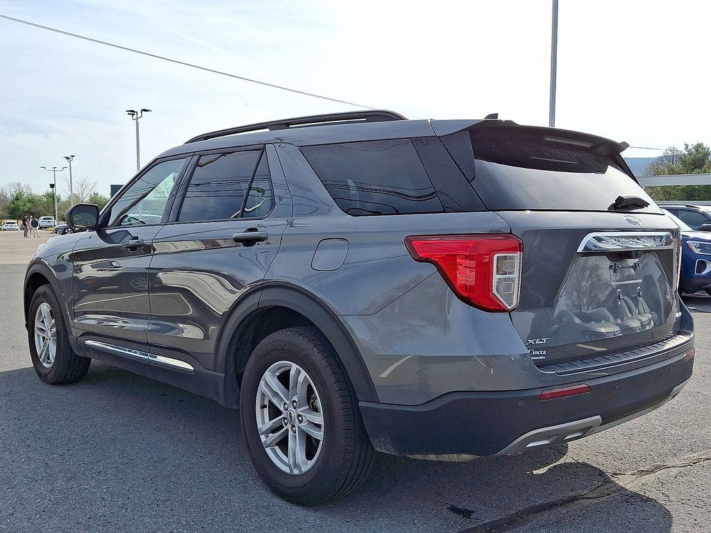 2023 Ford Explorer XLT - Photo 7