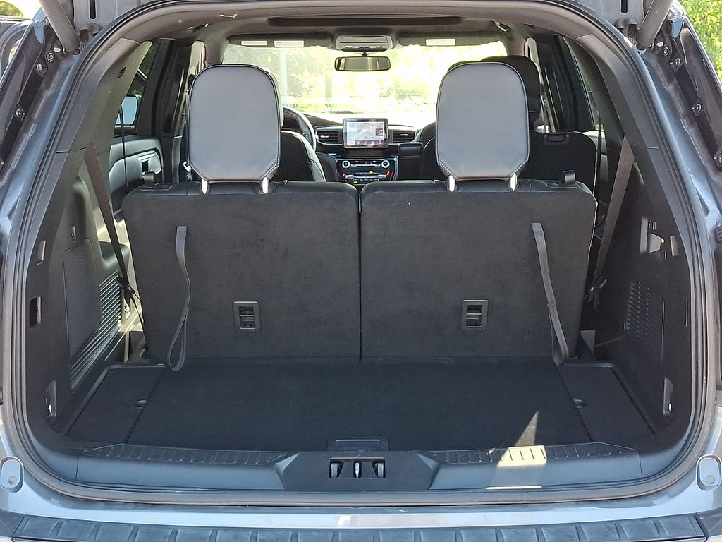 2023 Ford Explorer ST-LINE - Photo 29