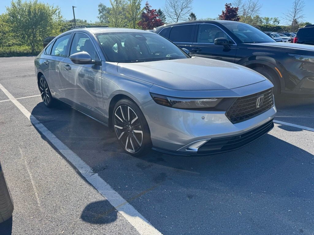 Used 2023 Honda Accord Hybrid Touring Sedan