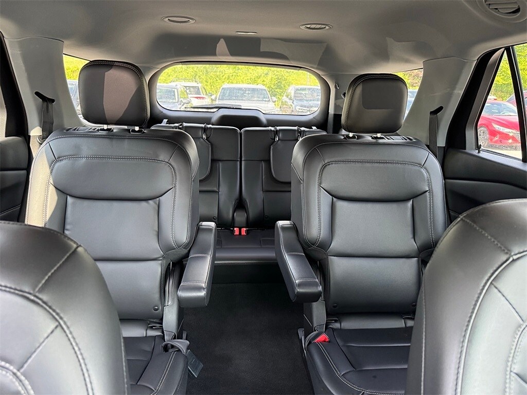 2022 Ford Explorer XLT photo 4