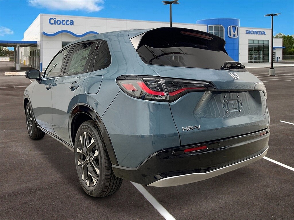 2026 Honda HR-V EX-L photo 3