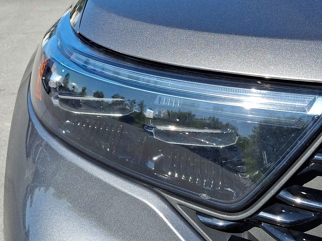 2023 Ford Explorer ST-LINE - Photo 12