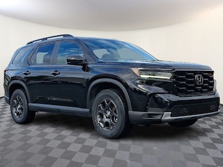2025 Honda Pilot TrailSport SUV for sale in Muncy PA