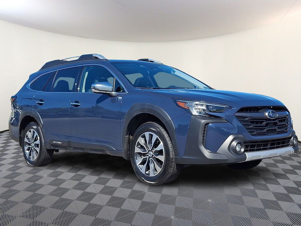 2024 Subaru Outback Touring XT's photo