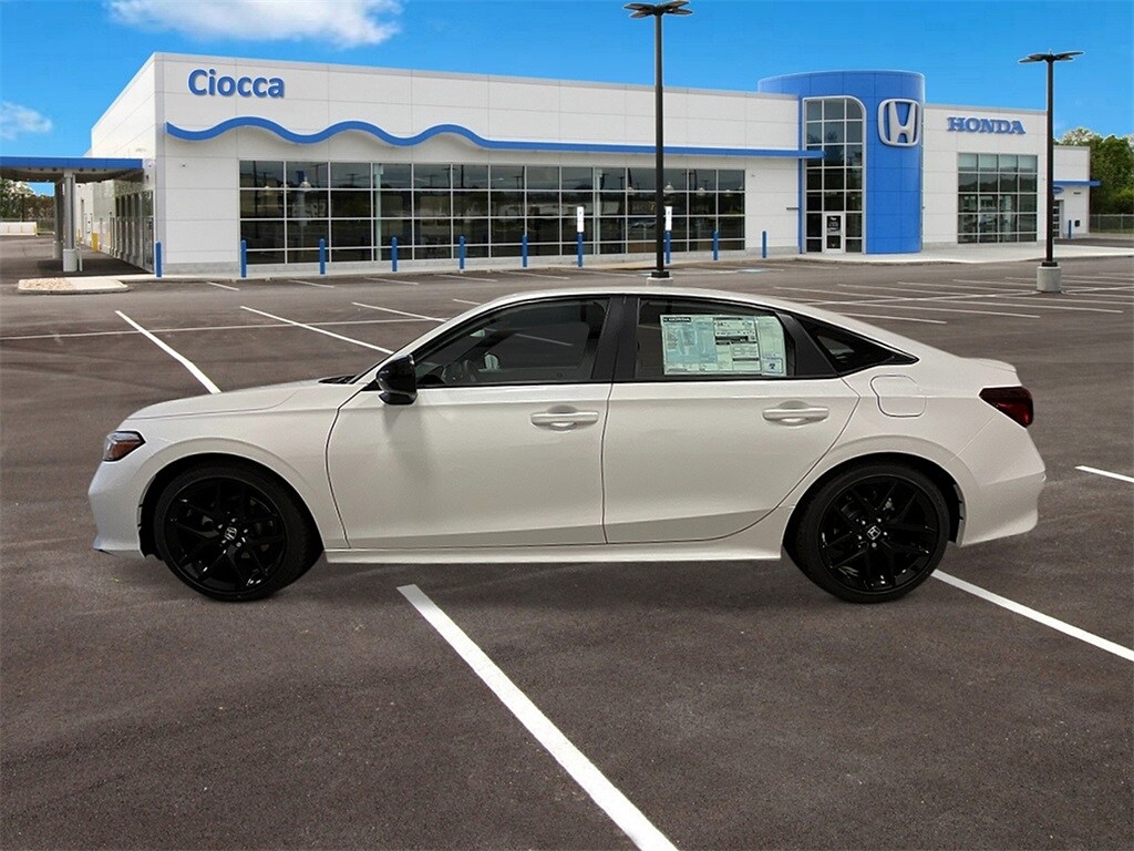2025 Honda Civic Sport photo 2