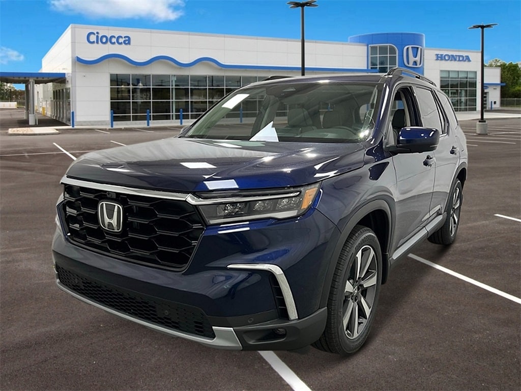 New 2025 Honda Pilot Touring SUV