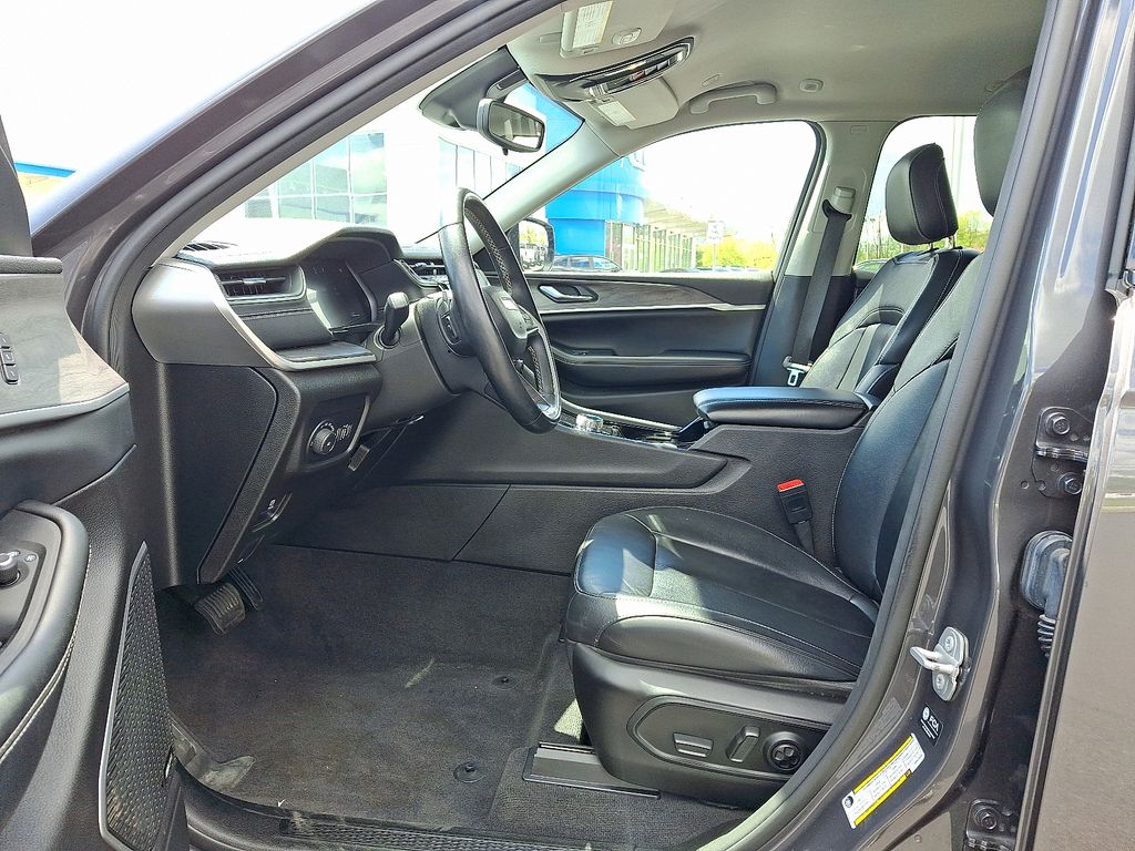 2022 Jeep Grand Cherokee Limited - Photo 16