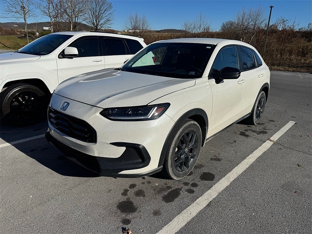 2024 Honda HR-V Sport photo 2