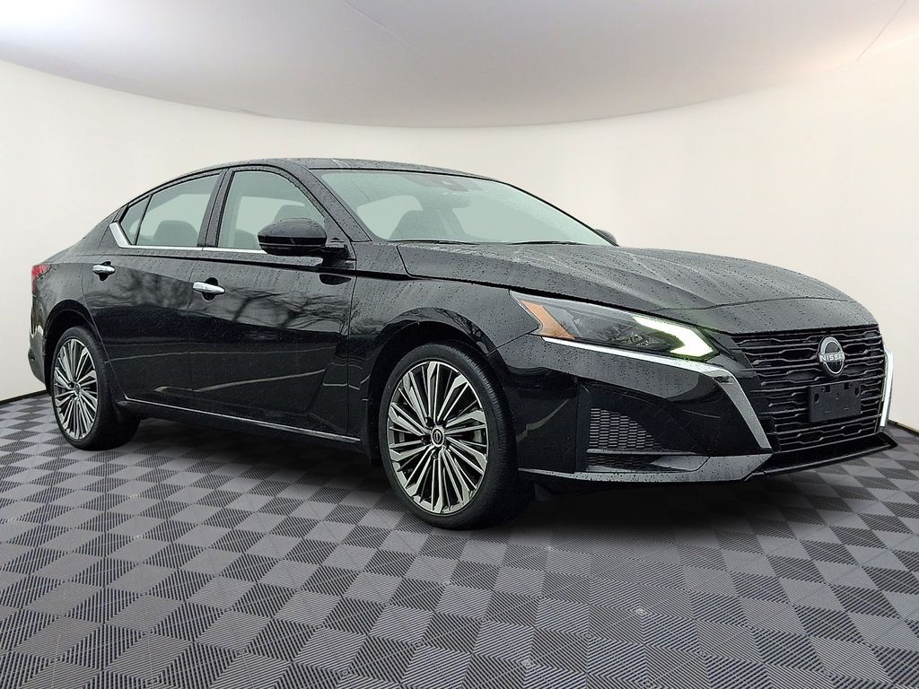2023 Nissan Altima SL