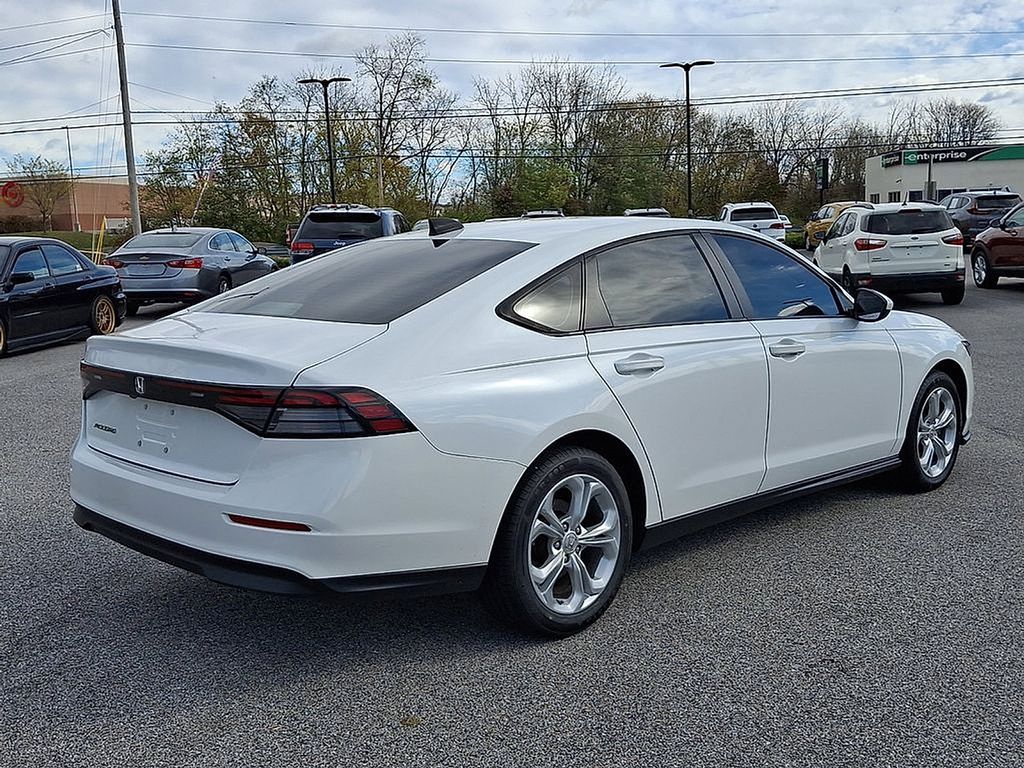 2023 Honda Accord LX - Photo 11