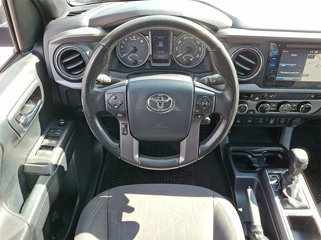 2016 Toyota Tacoma SR photo 2