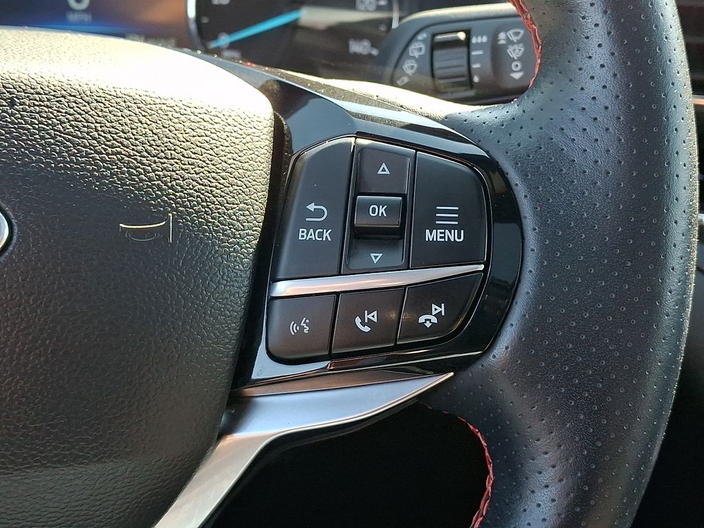 2023 Ford Explorer ST-LINE - Photo 23
