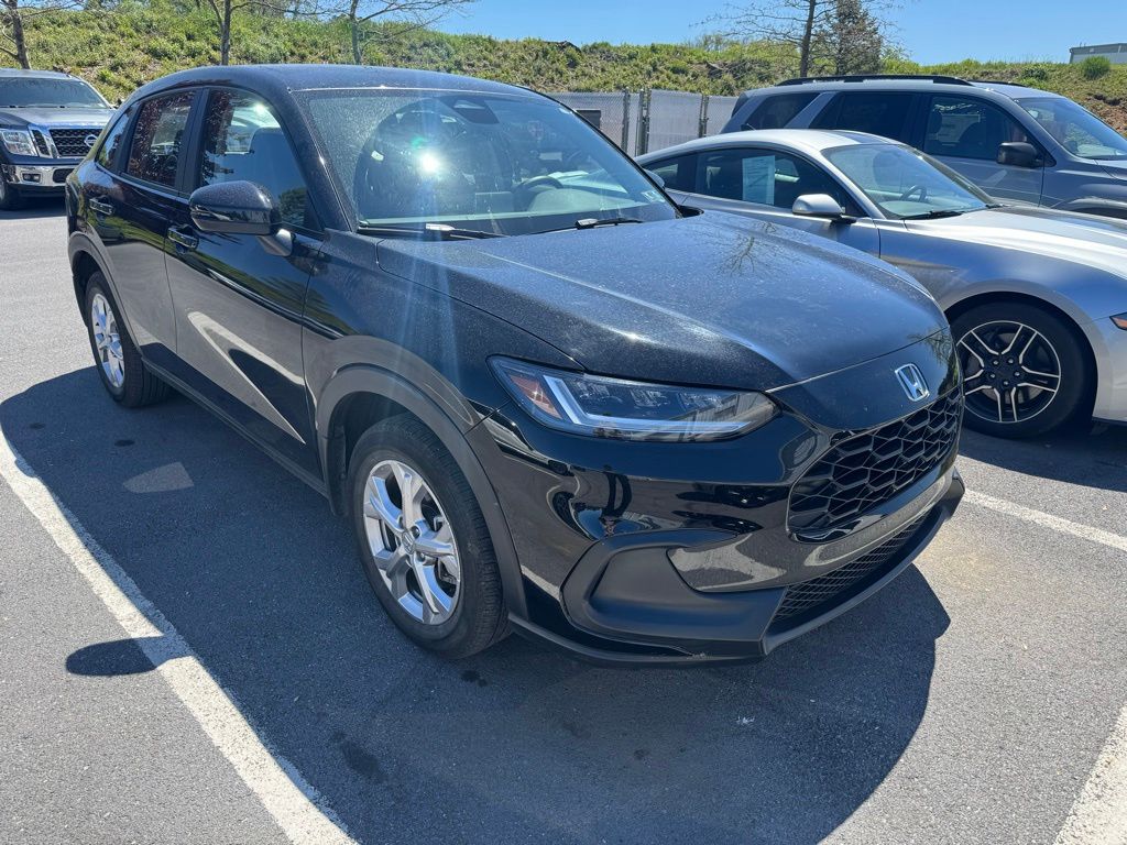 2023 Honda HR-V LX AWD's photo