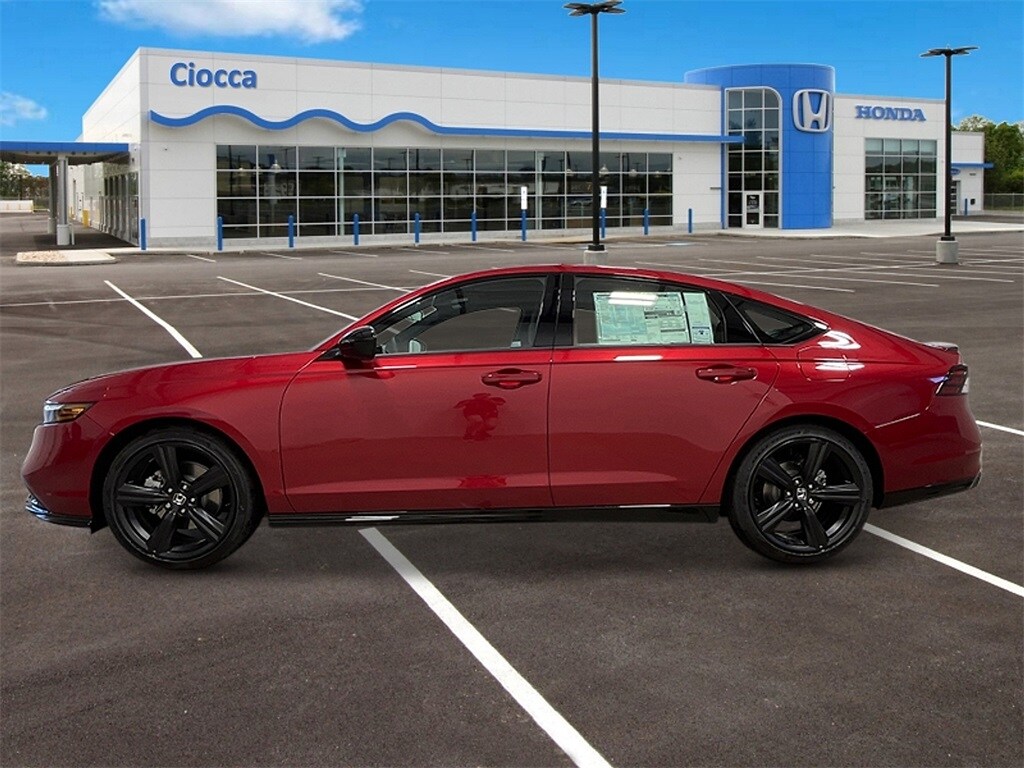 2025 Honda Accord Hybrid Sport-L photo 2