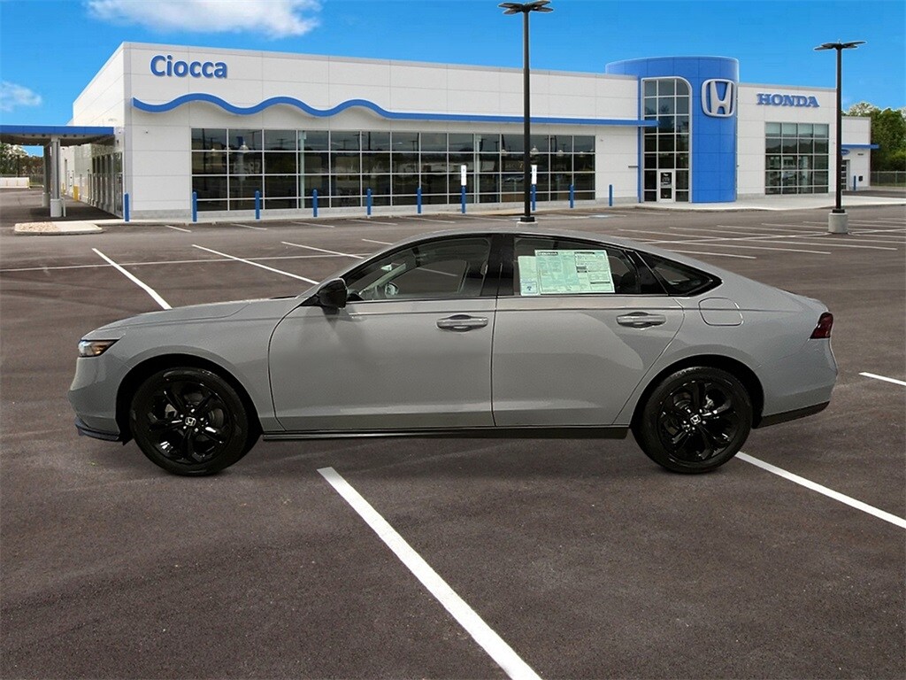 2025 Honda Accord SE photo 2