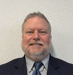 Staff member Michael Rosamilia from ID_559e159b7447