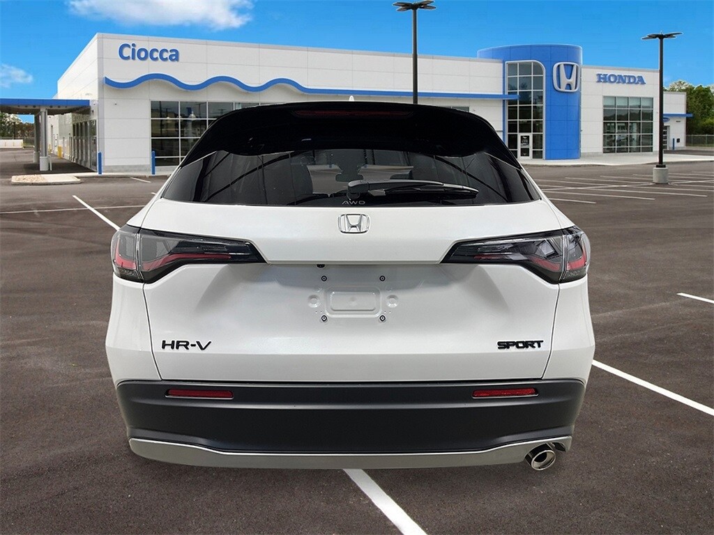 2026 Honda HR-V Sport photo 3