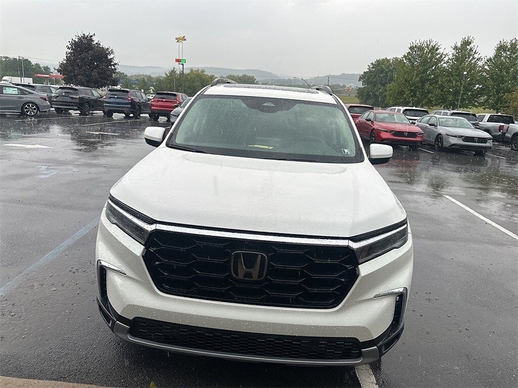2023 Honda Pilot Elite photo 2