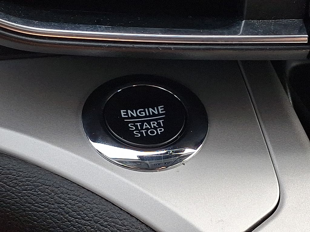 2023 Ford Explorer XLT - Photo 22