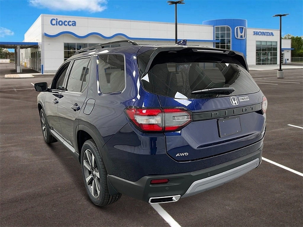 New 2025 Honda Pilot Touring SUV