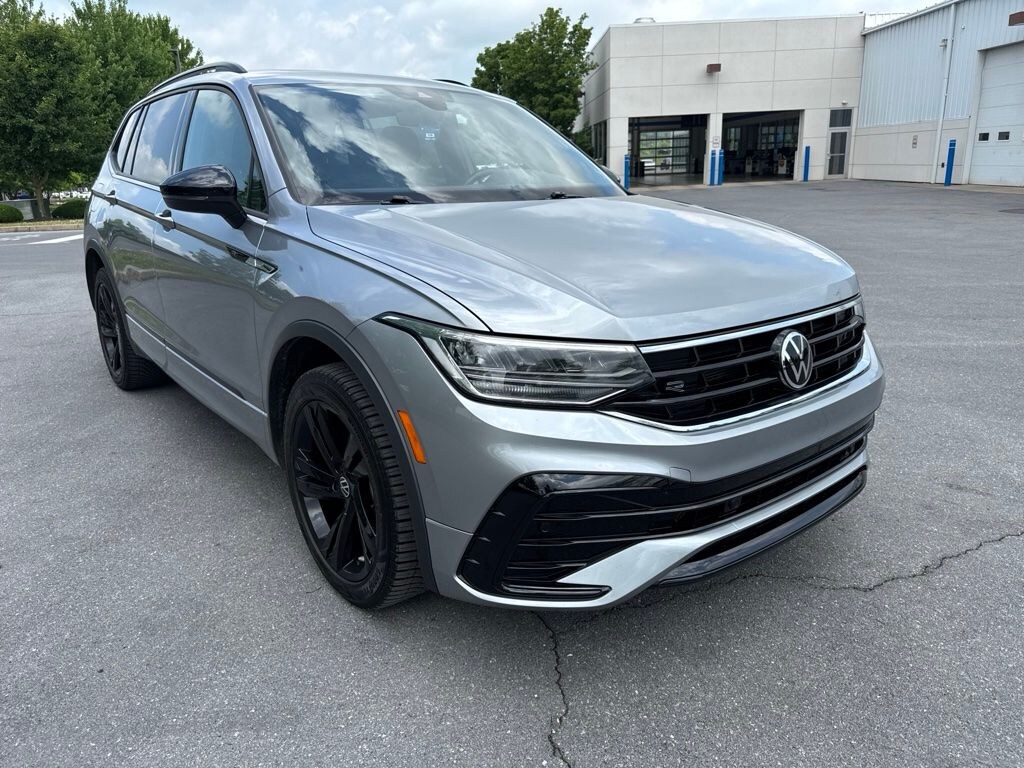 Used 2023 Volkswagen Tiguan 2.0T SE R-Line Black SUV