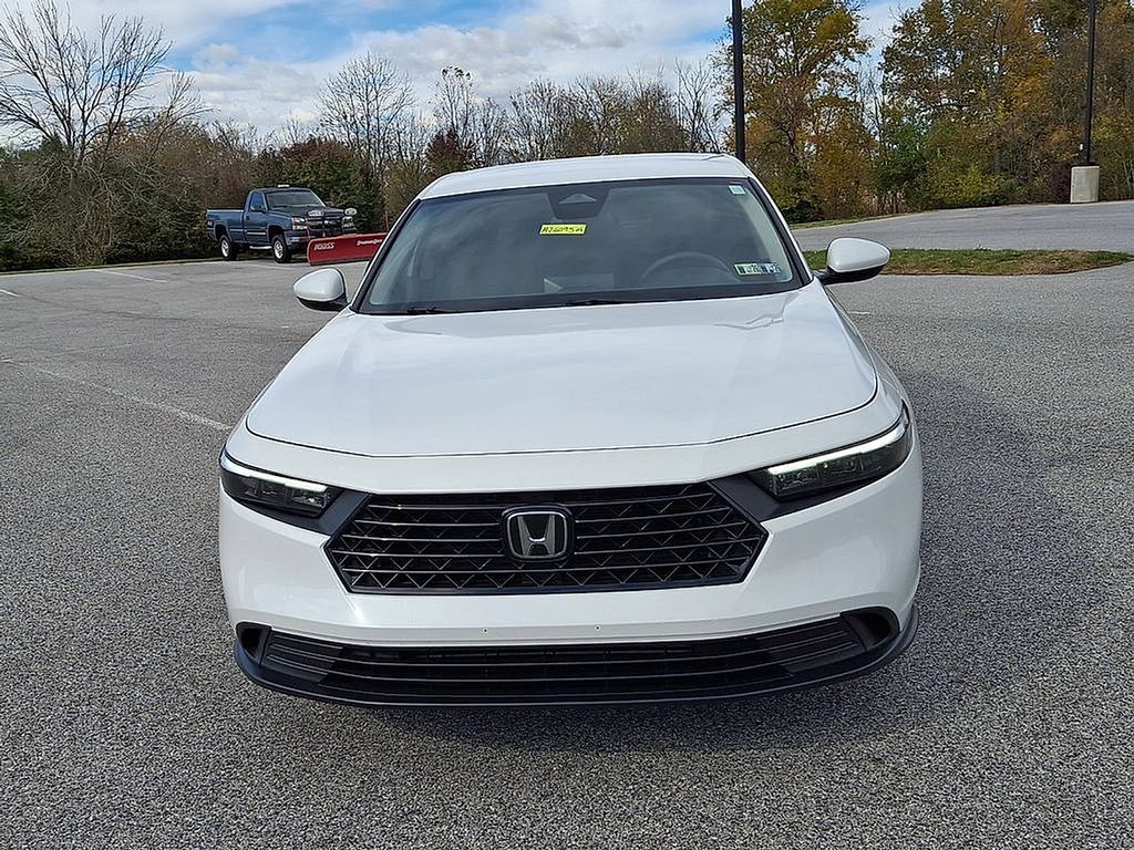 2023 Honda Accord LX - Photo 6