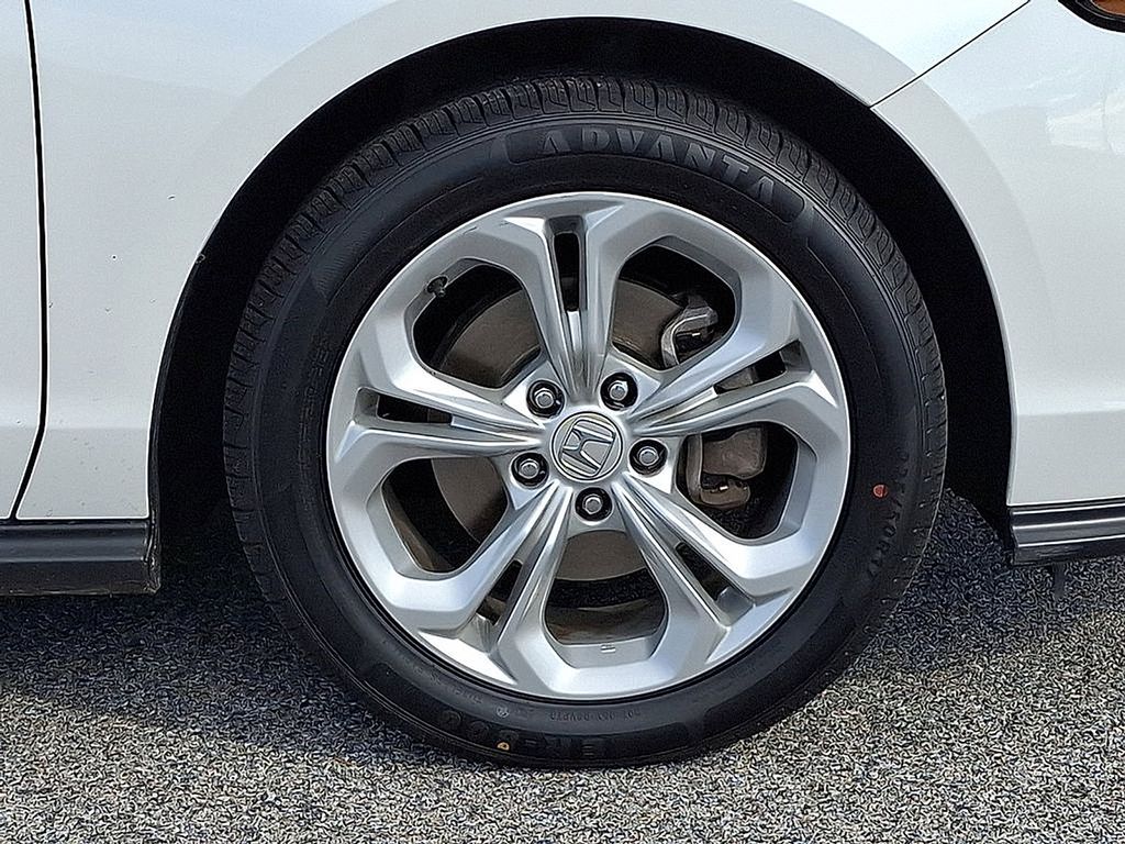 2023 Honda Accord LX - Photo 13