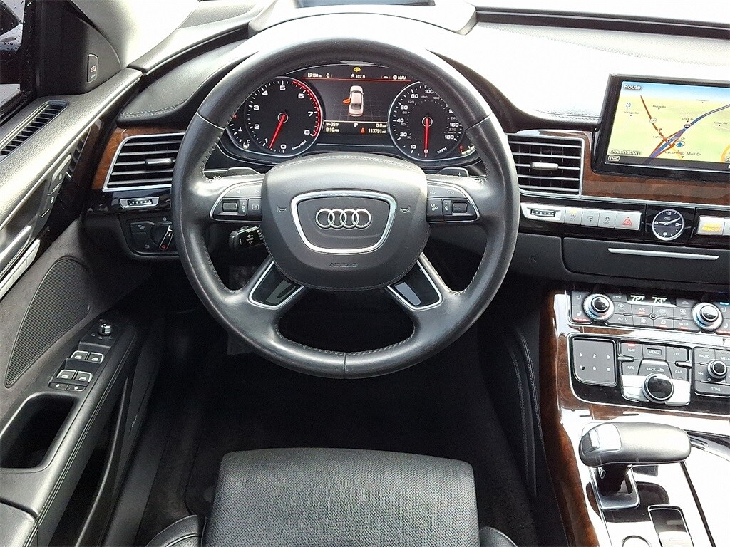 2015 Audi A8 L 4.0T photo 2