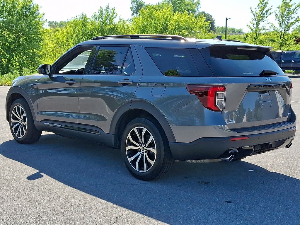 2023 Ford Explorer ST-LINE - Photo 7