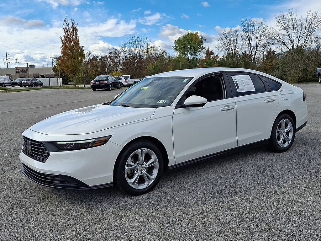 2023 Honda Accord LX - Photo 7