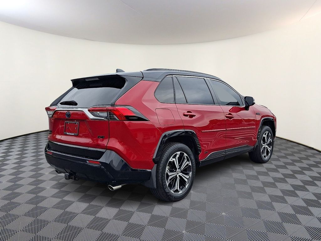 2023 Toyota RAV4 XSE - Photo 9