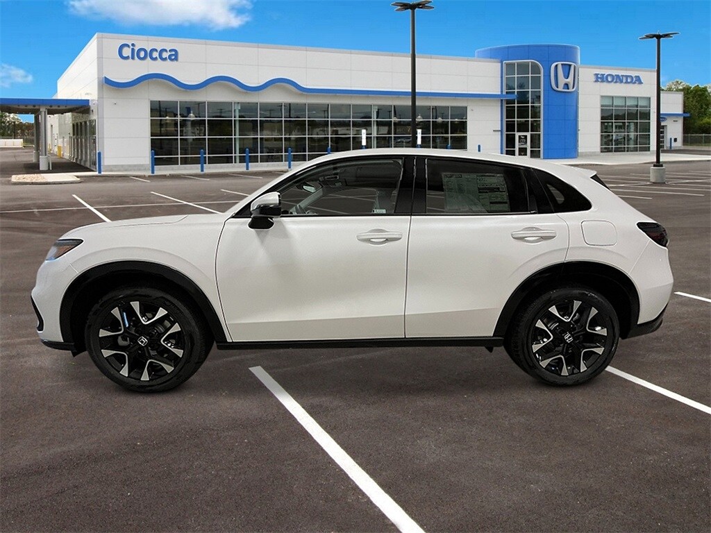 2026 Honda HR-V EX-L photo 2