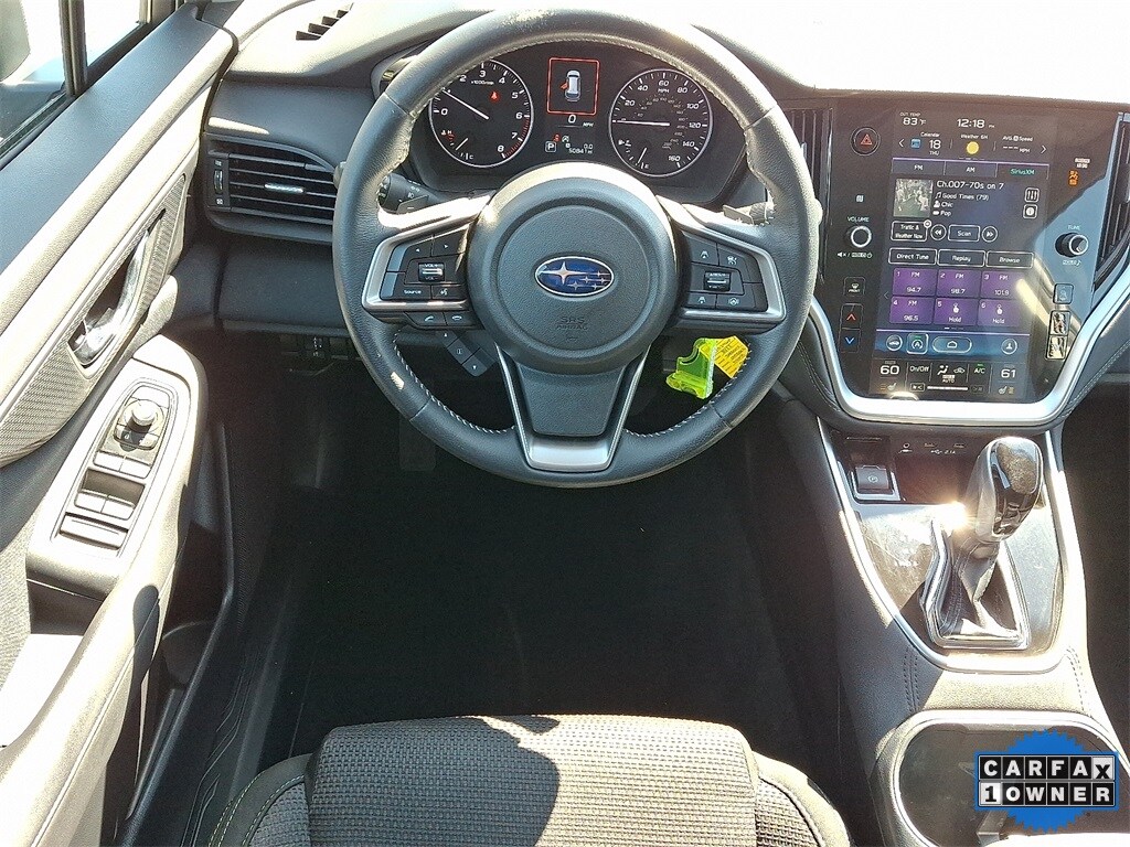 2022 Subaru Outback Premium photo 2