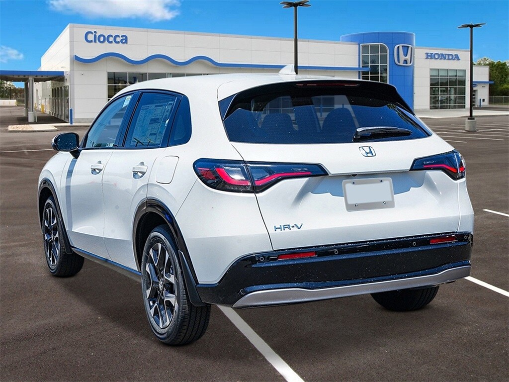 2026 Honda HR-V EX-L photo 2